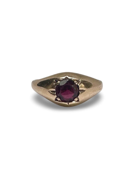 VINTAGE GARNET 9ct GYPSY STAR SET RING SIZE Q