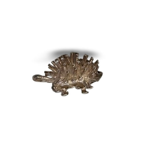 SILVER VINTAGE HEDGEHOG CHARM PENDANT