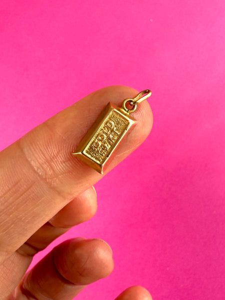 **RESERVED**VINTAGE 9ct GOLD BAR CHARM