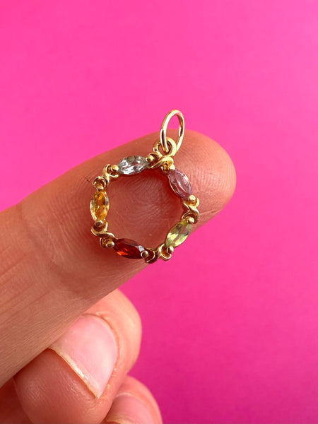 VINTAGE 9ct GOLD RAINBOW MULTISTONE CIRCLE CHARM