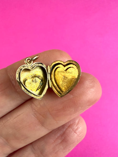 *RESERVED* ANTIQUE VICTORIAN DIAMOND PASTE 9CT FRONT AND BACK STAR LOCKET