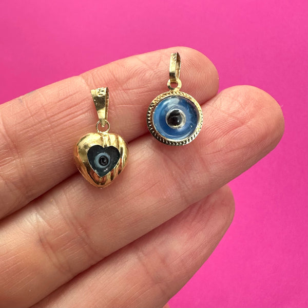 VINTAGE 14ct EVIL EYE HEART CHARM
