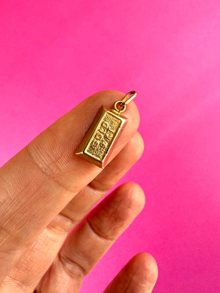 **RESERVED**VINTAGE 9ct GOLD BAR CHARM