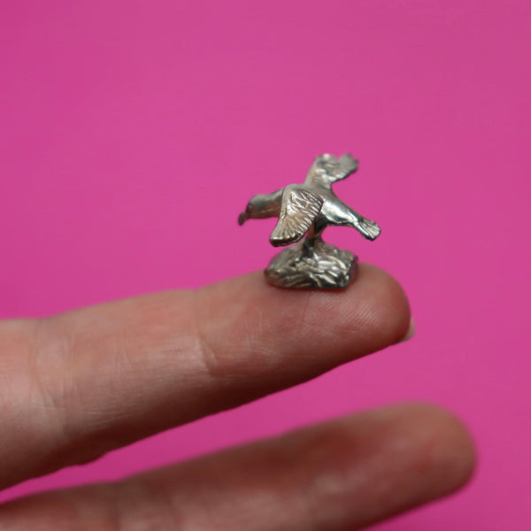 SILVER VINTAGE EAGLE CHARM PENDANT