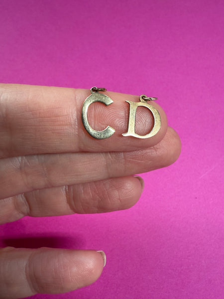 Vintage 1978 9ct Gold “C” Initial Charm