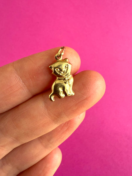 VINTAGE 9CT KITTY CAT CHARM