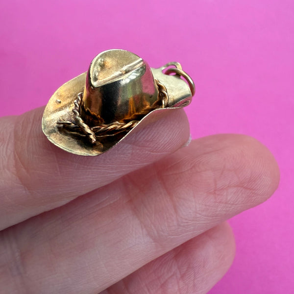 RARE VINTAGE 1960s RUSTIC 9ct COWBOY HAT CHARM