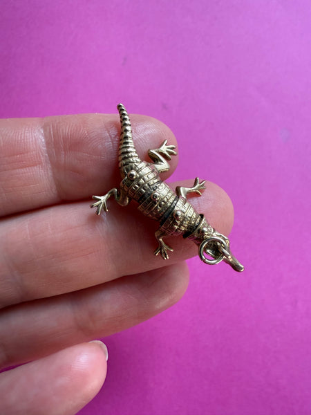 1971 RARE VINTAGE 9ct ARTICULATED CROCODILE 🐊