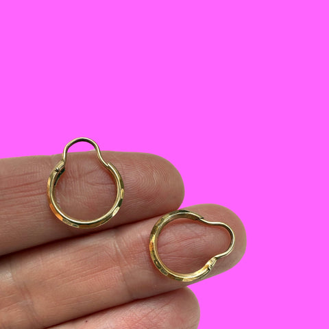 MINI VINTAGE DROPPED 9CT DISCO HOOPS