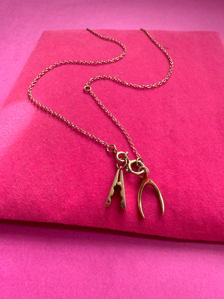 1994 9ct WISHBONE CHARM