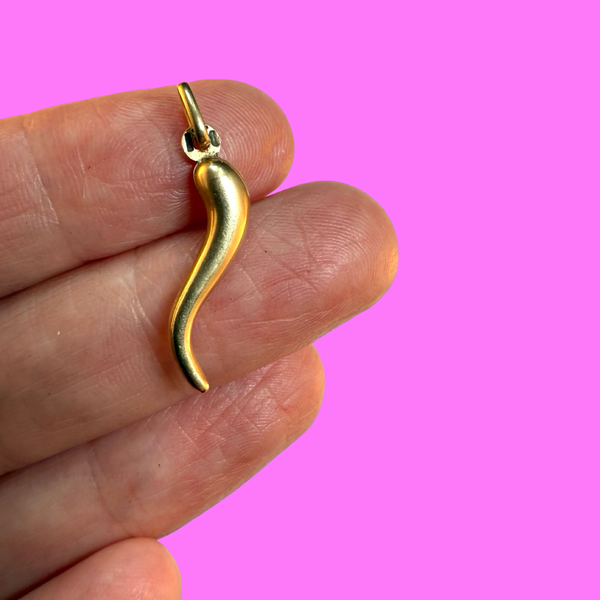 VINTAGE 9ct ITALIAN UNOAERRE HORN OF PLENTY CHARM