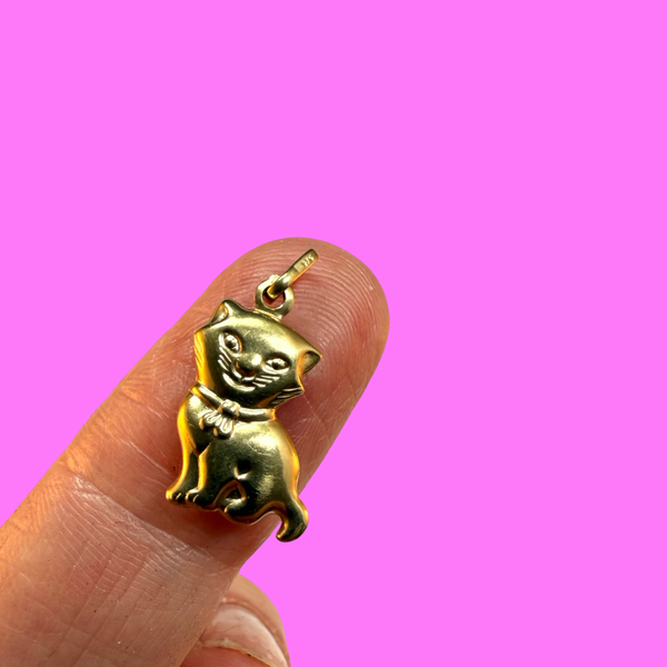 9CT CAT PUSSY BOW CHARM