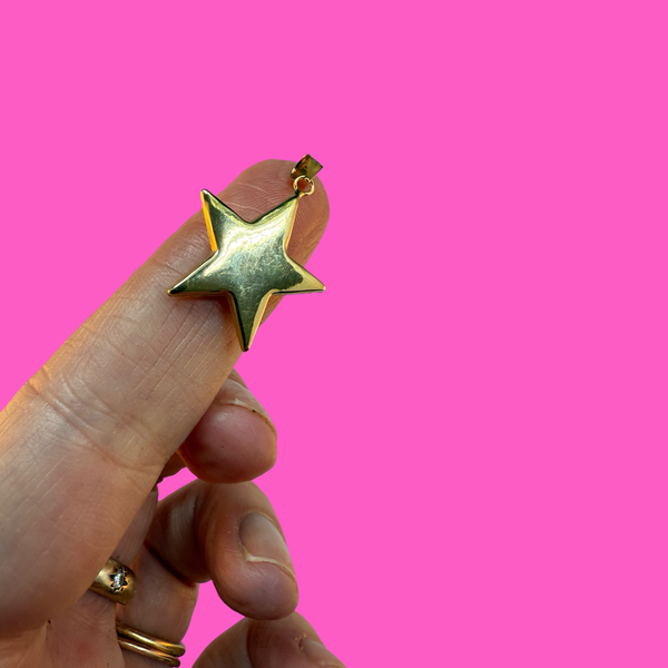 VINTAGE 9CT EXTRA LARGE PUFFY STAR CHARM